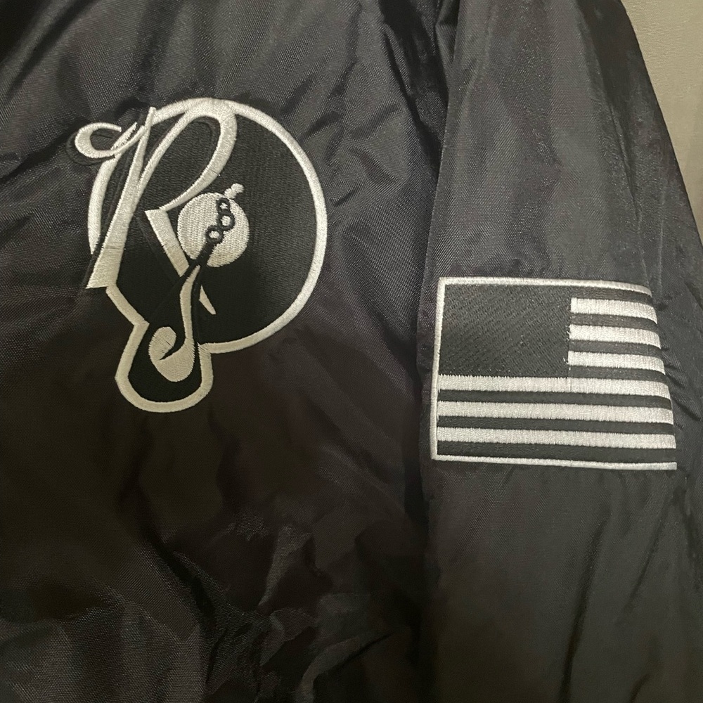Jay Z 4:44 Tour Reasonable Doubt Jacket perfect condition official logo and Flag - Picture 3 of 4